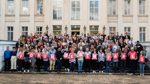 Gruppenbild des Bürgerrates Forum gegen Fakes